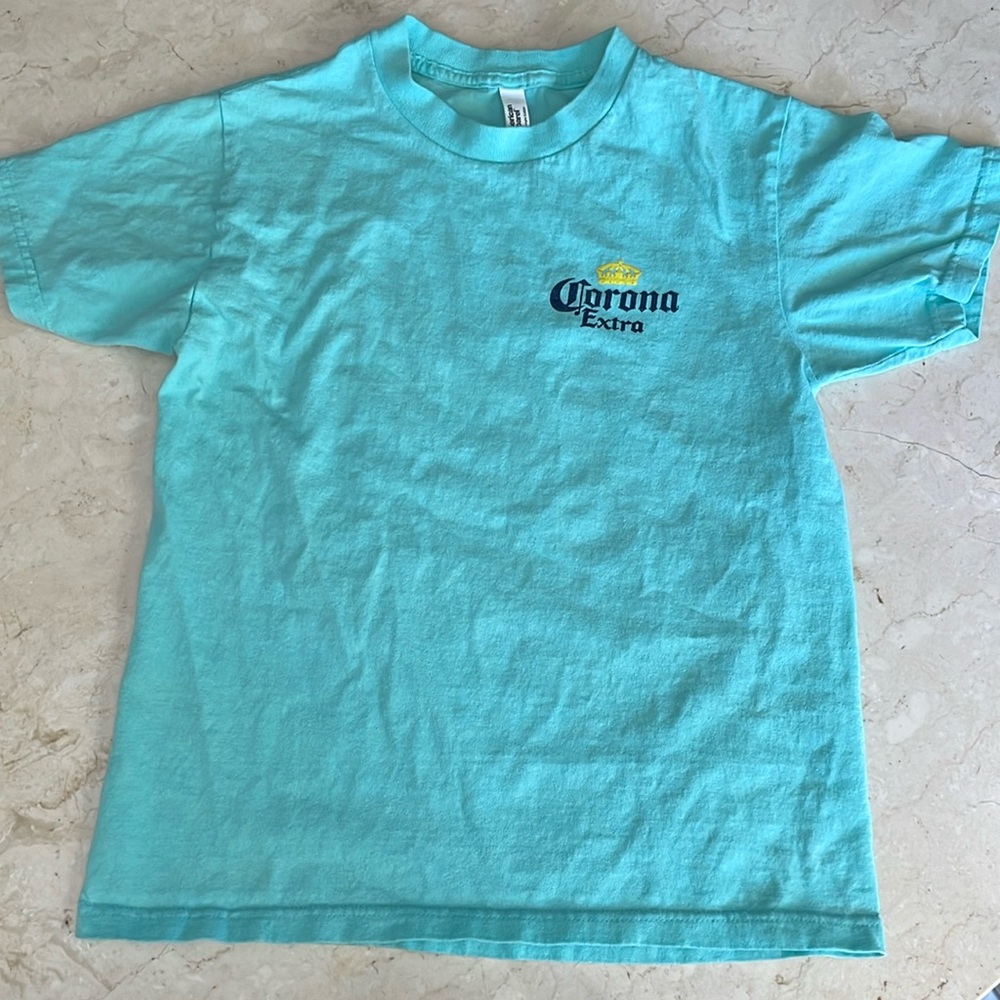 Corona Extra T-Shirt Small women’s teal “Find Your Beach”